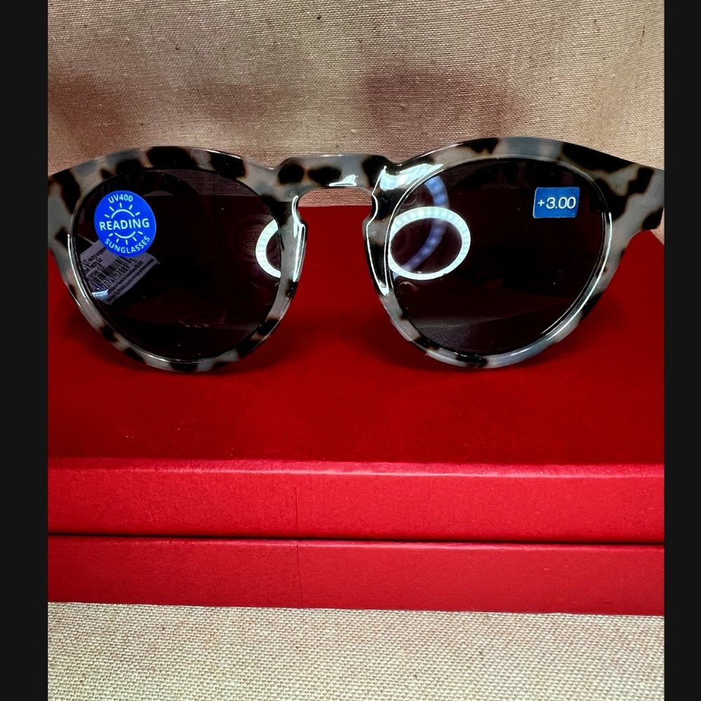 Peepers Reading Sunglasses